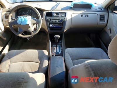 Zdjęcie 8 z 13 samochodu: 2001 HONDA ACCORD VALUE VIN:1HGCF86681A032214 - miniatura
