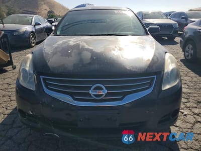 Piąte zdjęcie samochodu w środku: 2012 NISSAN ALTIMA 2.5 VIN:1N4AL2AP5CN479323 - miniatura