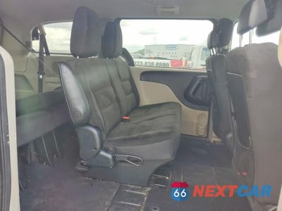 Zdjęcie 11 z 13 samochodu: 2018 DODGE GRAND CARAVAN SE VIN:2C4RDGBG4JR180556 - miniatura
