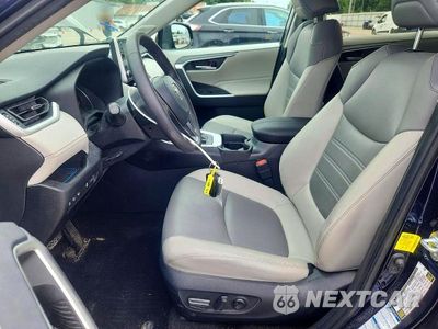 Zdjęcie 7 z 13 samochodu: 2021 TOYOTA RAV4 XLE PREMIUM VIN:2T3A1RFV5MW215013 - miniatura