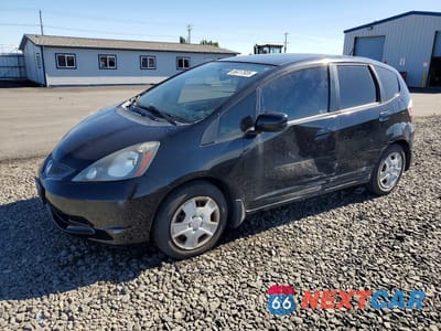 2013 HONDA FIT JHMGE8H33DC015205 - główne zdjęcie licytacji z USA - miniatura