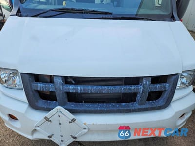 Zdjęcie 12 z 13 samochodu: 2013 ISUZU NPR HD - DELIVERY VAN VIN:JALB4T173D7W01327 - miniatura