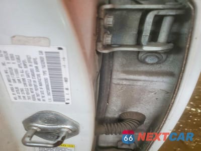 Zdjęcie 12 z 12 samochodu: 2008 HONDA ACCORD EXL VIN:1HGCP36808A039363 - miniatura