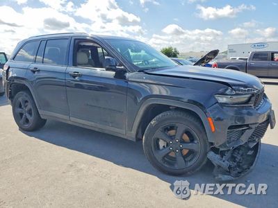 Czwarte zdjęcie samochodu z boku: 2025 JEEP GRAND CHEROKEE LIMITED VIN:1C4RJHBG6SC298990 - miniatura