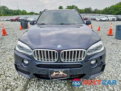 Piąte zdjęcie samochodu w środku: 2018 BMW X5 XDRIVE50I VIN:5UXKR6C50J0U14582 - miniatura