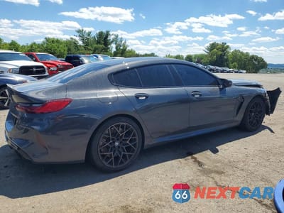 Trzecie zdjęcie samochodu z tyłu: 2020 BMW M8 VIN:WBSGV0C03LCD68215 - miniatura
