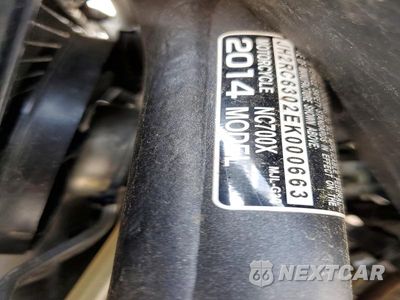 Zdjęcie 9 z 9 samochodu: 2014 HONDA NC700X VIN:JH2RC6302EK000663 - miniatura