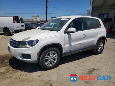 2013 VOLKSWAGEN TIGUAN S WVGAV3AX3DW609732 - główne zdjęcie licytacji z USA - miniatura