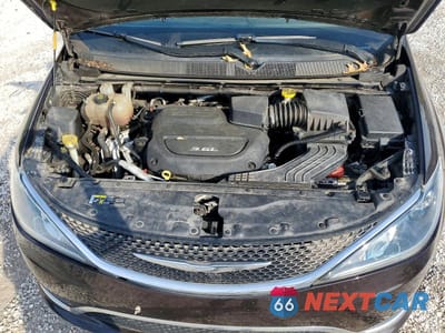 Zdjęcie 12 z 13 samochodu: 2017 CHRYSLER PACIFICA EHYBRID PLATINUM VIN:2C4RC1EG6HR689201 - miniatura