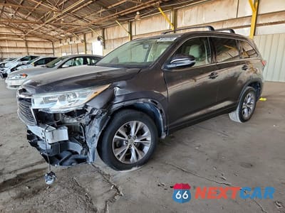 2015 TOYOTA HIGHLANDER XLE 5TDKKRFH2FS104046 - główne zdjęcie licytacji z USA - miniatura