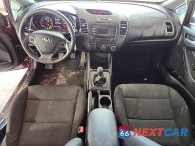Zdjęcie 8 z 12 samochodu: 2017 KIA FORTE VIN:3KPFK4A73HE118070 - miniatura
