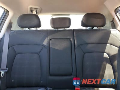 Zdjęcie 10 z 13 samochodu: 2011 KIA SPORTAGE LX VIN:KNDPBCA22B7169652 - miniatura