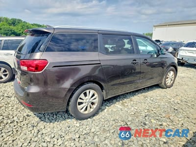 Trzecie zdjęcie samochodu z tyłu: 2016 KIA SEDONA LX VIN:KNDMB5C10G6129117 - miniatura