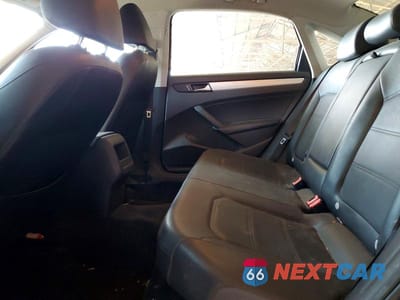 Zdjęcie 10 z 12 samochodu: 2012 VOLKSWAGEN PASSAT SE VIN:1VWBP7A31CC043493 - miniatura