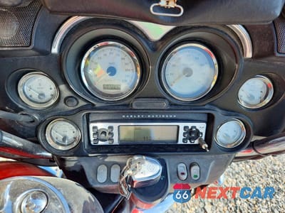 Zdjęcie 7 z 9 samochodu: 2010 HARLEY-DAVIDSON FLHX VIN:1HD1KB419AB640287 - miniatura
