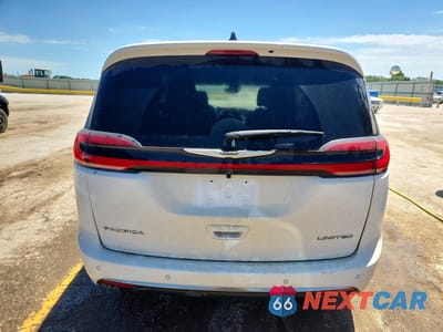 Zdjęcie 6 z 13 samochodu: 2026 CHRYSLER PACIFICA LIMITED VIN:2C4RC1GG8TR176313 - miniatura