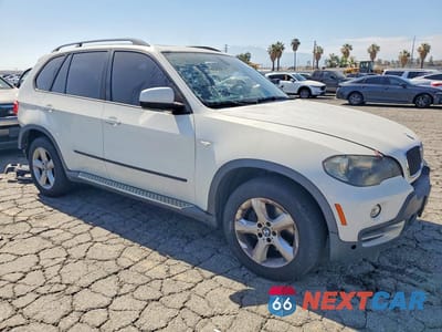Czwarte zdjęcie samochodu z boku: 2010 BMW X5 XDRIVE30I VIN:5UXFE4C57AL384125 - miniatura