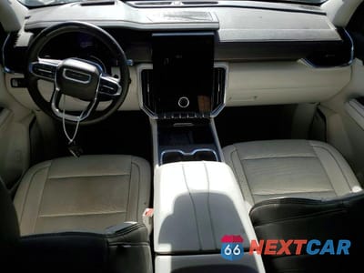Zdjęcie 8 z 12 samochodu: 2024 GMC ACADIA DENALI VIN:1GKENLKSXRJ182986 - miniatura