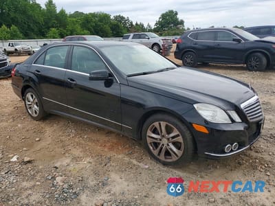 Czwarte zdjęcie samochodu z boku: 2010 MERCEDES-BENZ E 350 4MATIC VIN:WDDHF8HBXAA225372 - miniatura