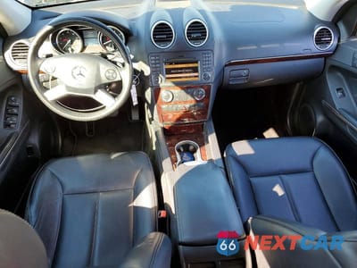 Zdjęcie 8 z 13 samochodu: 2011 MERCEDES-BENZ GL 450 4MATIC VIN:4JGBF7BEXBA679700 - miniatura