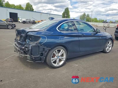 Trzecie zdjęcie samochodu z tyłu: 2014 BMW 228 I VIN:WBA1F5C5XEV246049 - miniatura