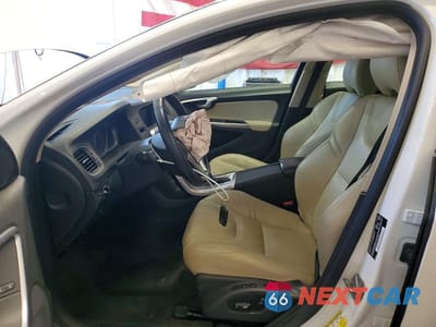 Zdjęcie 7 z 12 samochodu: 2018 VOLVO S60 DYNAMIC VIN:YV140MTL5J2453092 - miniatura