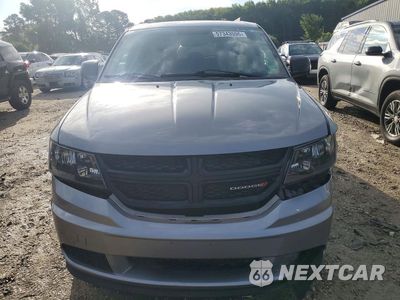 Piąte zdjęcie samochodu w środku: 2017 DODGE JOURNEY SE VIN:3C4PDCABXHT585155 - miniatura