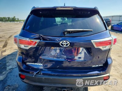 Zdjęcie 6 z 12 samochodu: 2016 TOYOTA HIGHLANDER XLE VIN:5TDJKRFH9GS300014 - miniatura