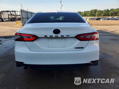 Zdjęcie 6 z 12 samochodu: 2020 TOYOTA CAMRY LE VIN:4T1C31AK4LU527221 - miniatura