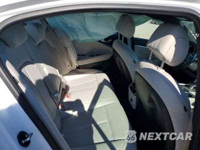 Zdjęcie 10 z 12 samochodu: 2024 GENESIS G70 2.5T STANDARD VIN:KMTG34SC4RU143531 - miniatura