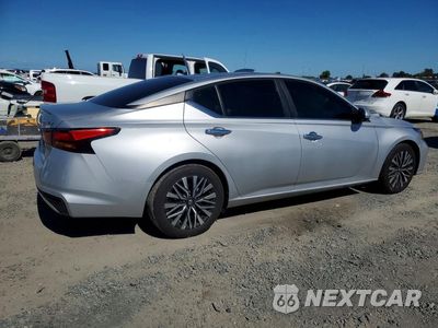 Trzecie zdjęcie samochodu z tyłu: 2023 NISSAN ALTIMA SV VIN:1N4BL4DV1PN313297 - miniatura