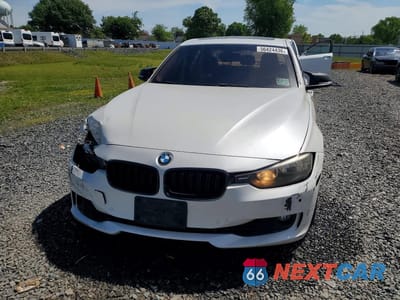 Piąte zdjęcie samochodu w środku: 2015 BMW 328 XI VIN:WBA3B3G50FNR87041 - miniatura