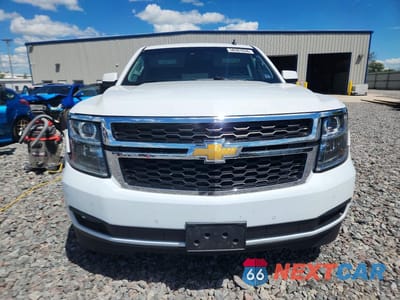 Piąte zdjęcie samochodu w środku: 2015 CHEVROLET SUBURBAN K1500 LT VIN:1GNSKJKC8FR123430 - miniatura