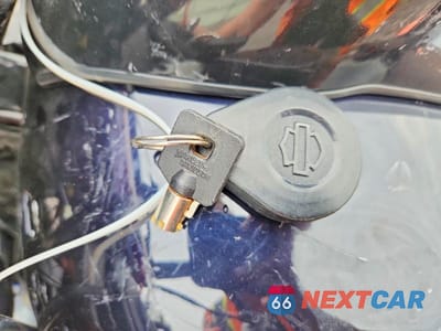 Zdjęcie 8 z 10 samochodu: 2019 HARLEY-DAVIDSON FLHTK VIN:1HD1KEF17KB609216 - miniatura