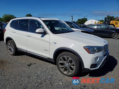 Czwarte zdjęcie samochodu z boku: 2017 BMW X3 XDRIVE28I VIN:5UXWX9C37H0T21026 - miniatura