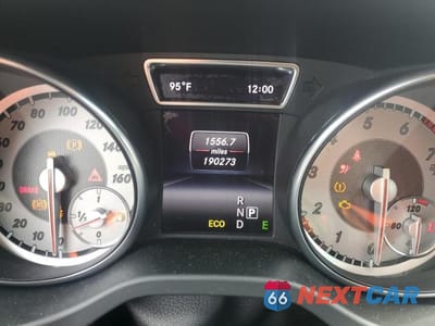 Zdjęcie 9 z 12 samochodu: 2014 MERCEDES-BENZ CLA 250 VIN:WDDSJ4EB7EN065872 - miniatura