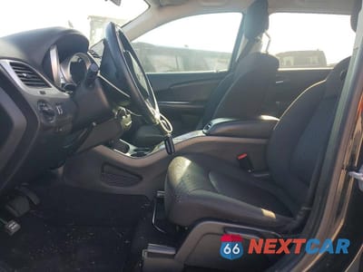 Zdjęcie 7 z 13 samochodu: 2018 DODGE JOURNEY SE VIN:3C4PDCAB6JT347244 - miniatura