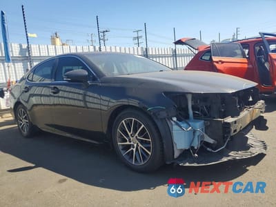 Czwarte zdjęcie samochodu z boku: 2017 LEXUS ES 350 VIN:58ABK1GG0HU071915 - miniatura