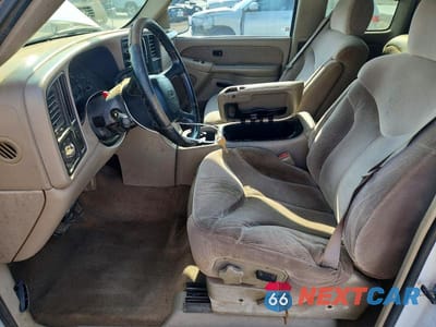 Zdjęcie 7 z 12 samochodu: 2001 GMC NEW SIERRA C1500 VIN:2GTEC19T611100545 - miniatura