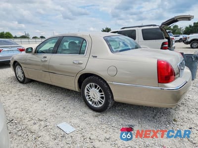 Drugie zdjęcie samochodu z przodu: 2009 LINCOLN TOWN CAR SIGNATURE LIMITED VIN:2LNHM82V79X636066 - miniatura