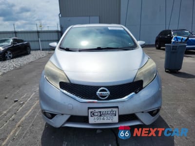 Piąte zdjęcie samochodu w środku: 2016 NISSAN VERSA NOTE SR VIN:3N1CE2CP5GL378916 - miniatura