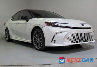 2025 TOYOTA CAMRY XSE 4T1DBADK9SU006898 - główne zdjęcie licytacji z USA - miniatura