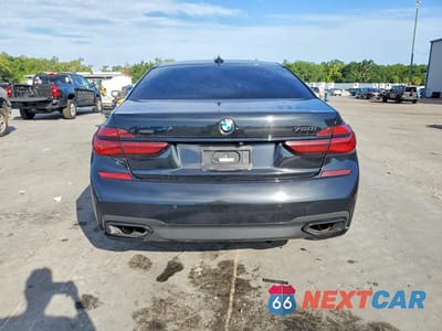 Zdjęcie 6 z 12 samochodu: 2016 BMW 750 XI VIN:WBA7F2C5XGG420864 - miniatura