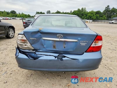 Zdjęcie 6 z 12 samochodu: 2003 TOYOTA CAMRY LE VIN:4T1BE32K33U230876 - miniatura