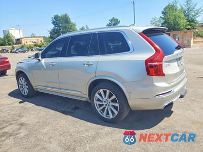 Drugie zdjęcie samochodu z przodu: 2016 VOLVO XC90 T6 VIN:YV4A22PL5G1016576 - miniatura