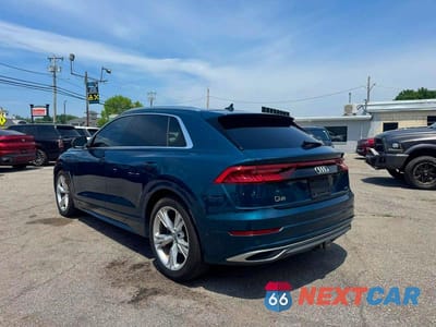 Trzecie zdjęcie samochodu z tyłu: 2019 AUDI Q8 PRESTIGE VIN:WA1CVAF19KD008785 - miniatura