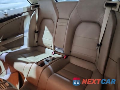 Zdjęcie 10 z 12 samochodu: 2013 MERCEDES-BENZ E 350 VIN:WDDKK5KF6DF189053 - miniatura