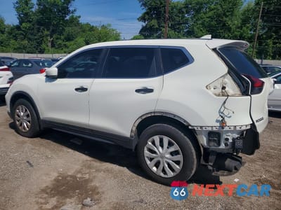 Drugie zdjęcie samochodu z przodu: 2018 NISSAN ROGUE S VIN:5N1AT2MV1JC755635 - miniatura