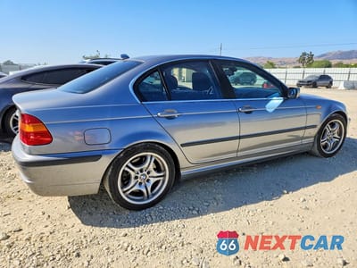 Trzecie zdjęcie samochodu z tyłu: 2004 BMW 330 I VIN:WBAEV53404KM38141 - miniatura