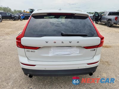 Zdjęcie 6 z 13 samochodu: 2020 VOLVO XC60 T5 MOMENTUM VIN:YV4102RK6L1561819 - miniatura
